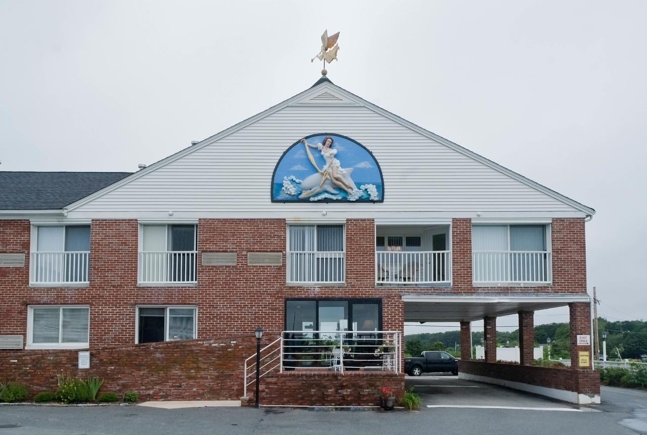 Ocean Club On Smuggler'S Beach Hotel South Yarmouth Exterior photo