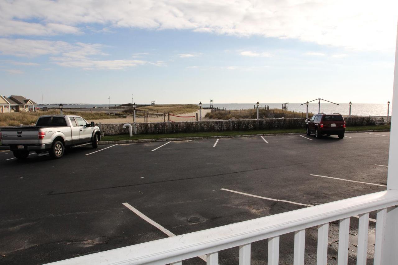 Ocean Club On Smuggler'S Beach Hotel South Yarmouth Exterior photo